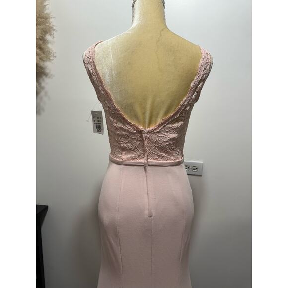 DAVID'S BRIDAL Lace and Stretch Crepe V-Neck Bridesmaid Dress Size 2 Petal Pink - Picture 5 of 10